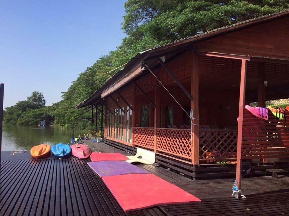 Namsai Resort Kanchanaburi Extérieur photo